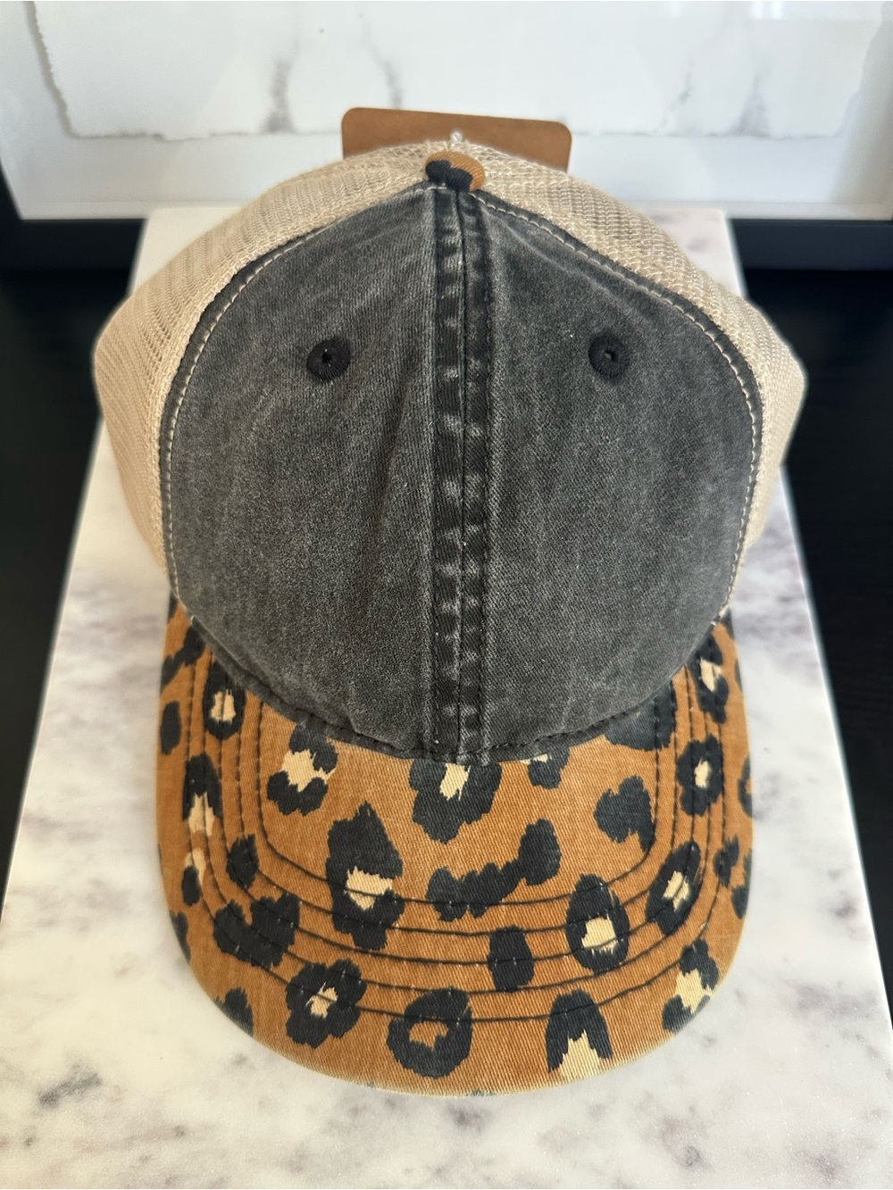 NWT Women’s Leopard Print Hat Cap - Washed Charcoal/Black/Tan - Picture 2 of 5
